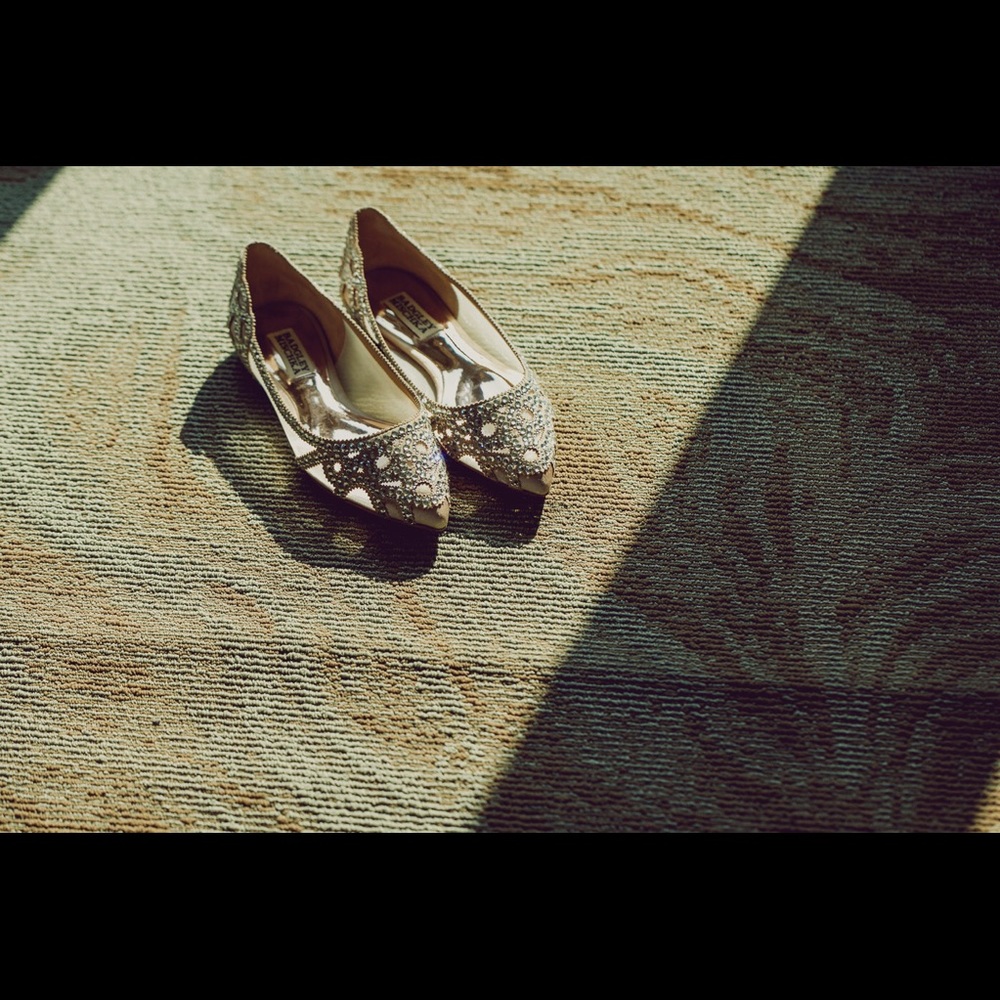 Badgley Mischka Gigi Flats